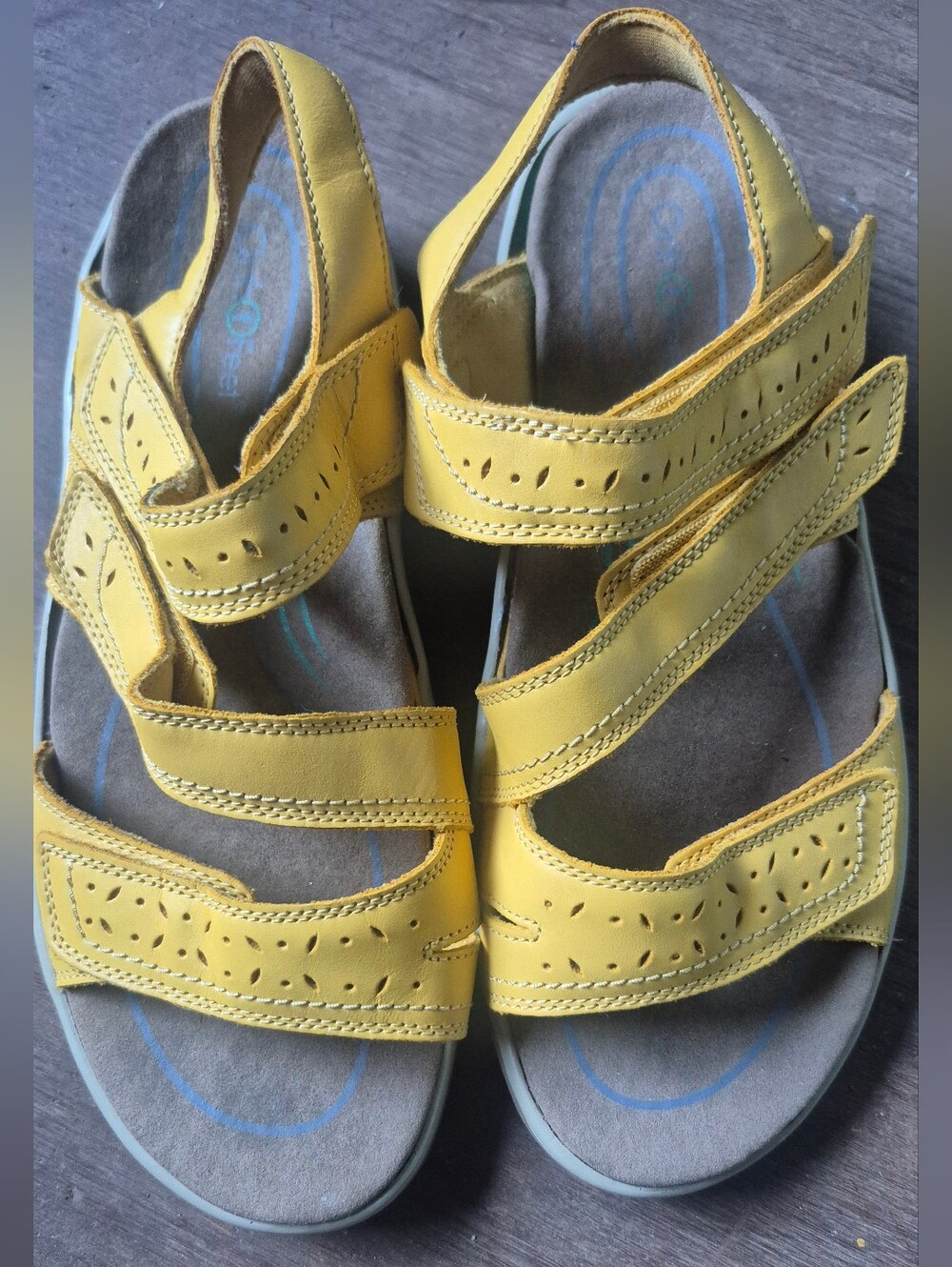 Orthofeet Yellow Adjustable Strap Sandals